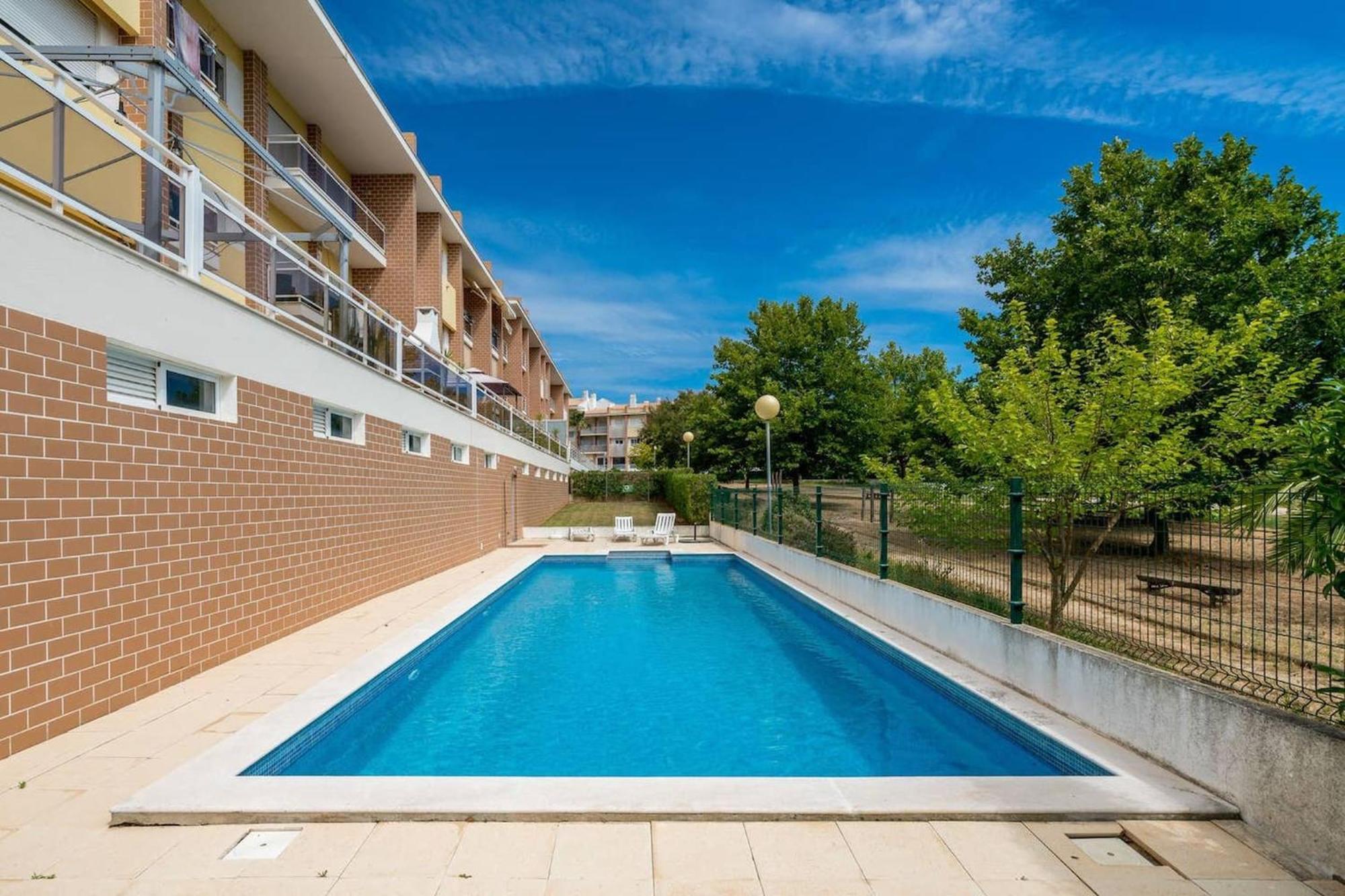 2 Bedroom Relax In Alvor By Innkeeper Exterior photo
